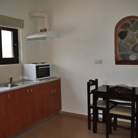 Apartment Xenonas Anopolis 2 *