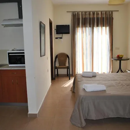 Apartment Xenonas Anopolis 2