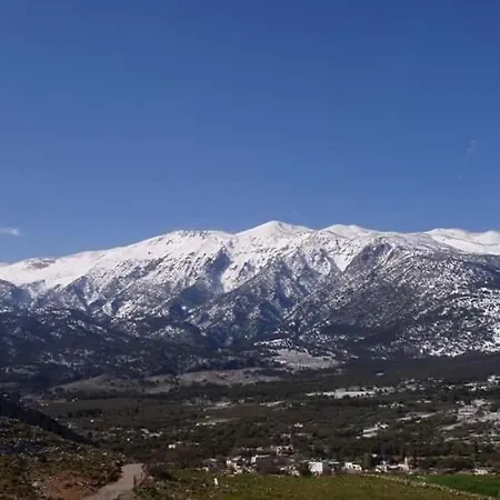 Xenonas Anopolis 2 * Sinoikismos Kambos